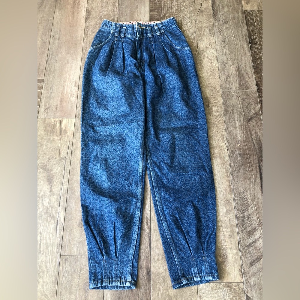 Vintage 1980’s Lee High Rise Tapered Pleated Jeans Vintage 7M
